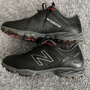 New Balance 9.5M golf shoes